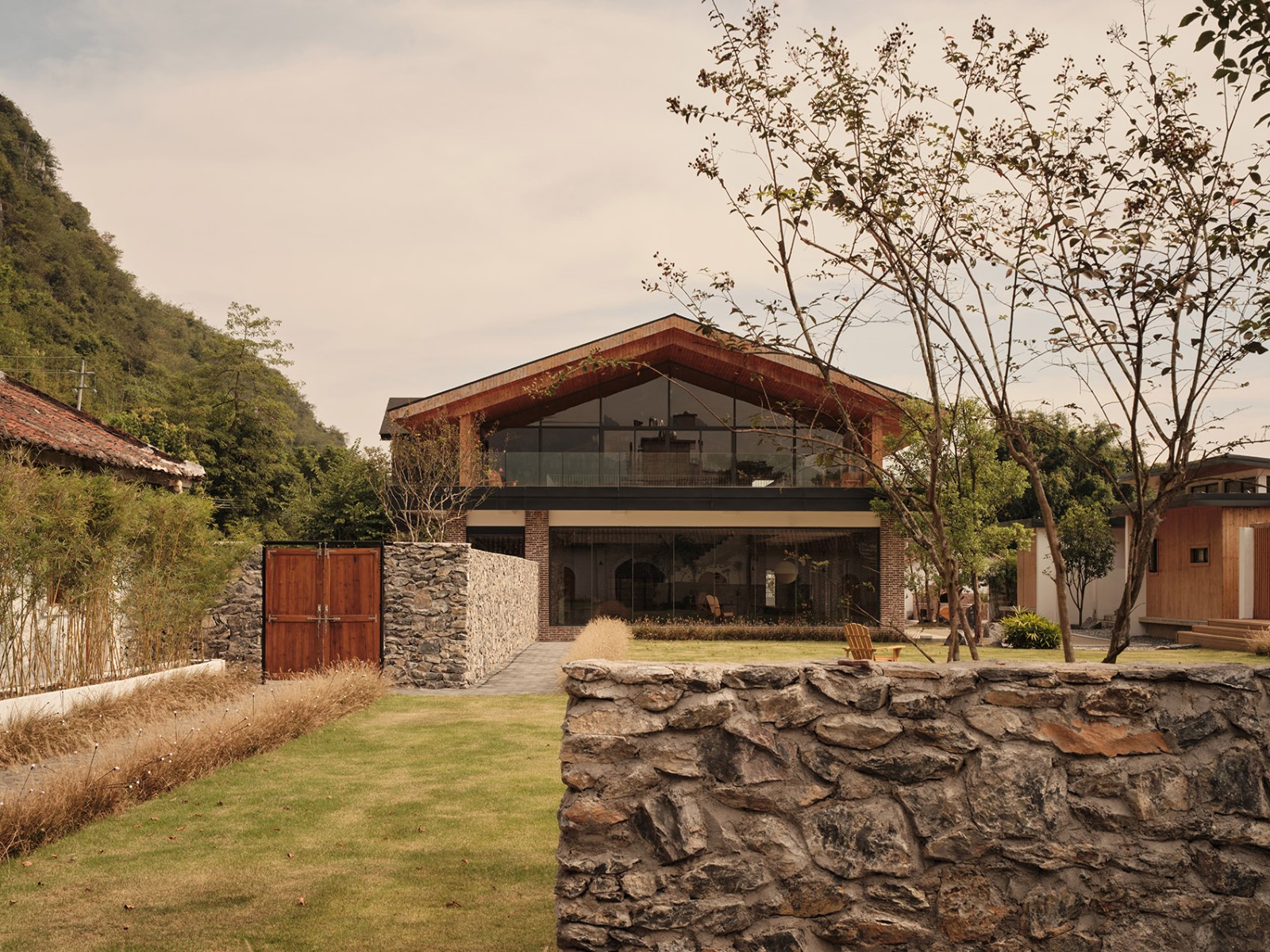 廣東英德·“八畝晴川”度假民宿設計